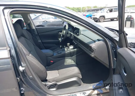 2024 Honda Accord Lx z USA, uszkodzony, nr VIN 1HGCY1F2XRA081585